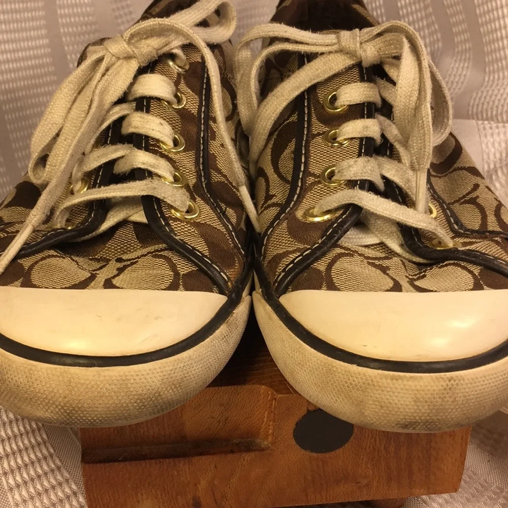 Coach iconic monogrammed canvas/leather laceup